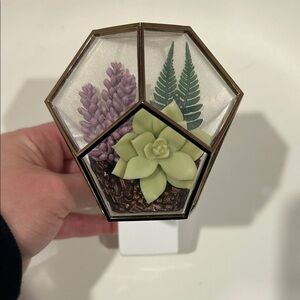 Bath & Body Works Faux Succulent Terrarium Wallflower Plug